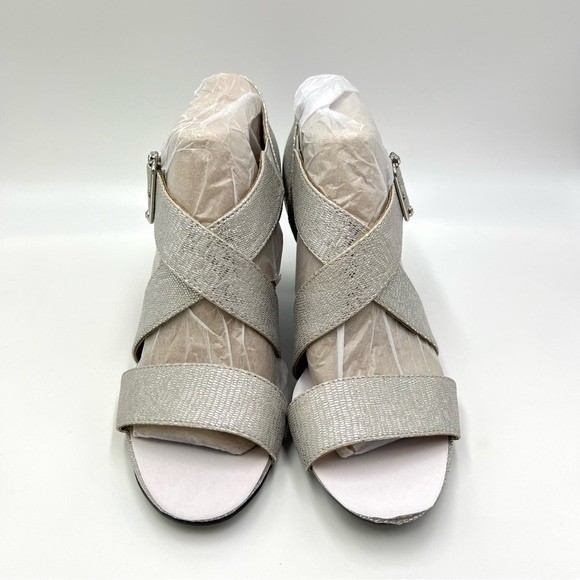 6.5W 6.5 W WIDE WIDE LifeStride Carlyle Textured Silver Block Heels Sandal Shoes - Picture 3 of 14